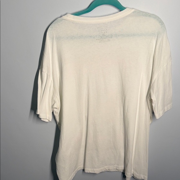 Billabong Vintage Graphic Tee in Cream and Orange, never worn. - Picture 3 of 4